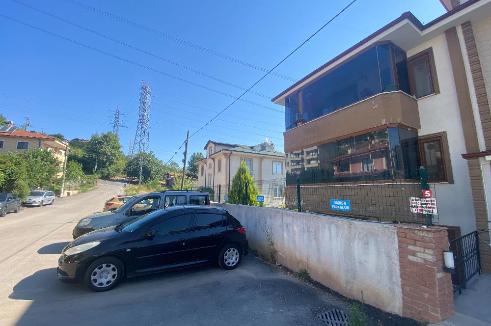 C21 İZ MEHMET ÇAKAR'DAN SERDİVAN'DA KİRALIK ARAKAT DAİRE