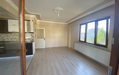 C21 İZ MEHMET ÇAKAR'DAN SERDİVAN'DA KİRALIK ARAKAT DAİRE