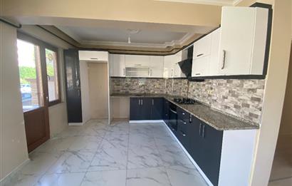 C21 İZ MEHMET ÇAKAR'DAN SERDİVAN'DA KİRALIK ARAKAT DAİRE