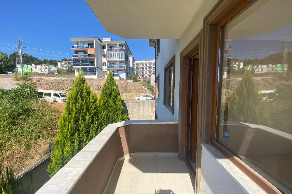 C21 İZ MEHMET ÇAKAR'DAN SERDİVAN'DA KİRALIK ARAKAT DAİRE