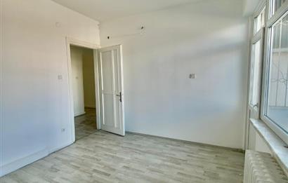ŞİŞLİ ELMADAĞ CADDE ÜZERİ TABELA DEĞERİ YÜKSEK İRALIK OFİS