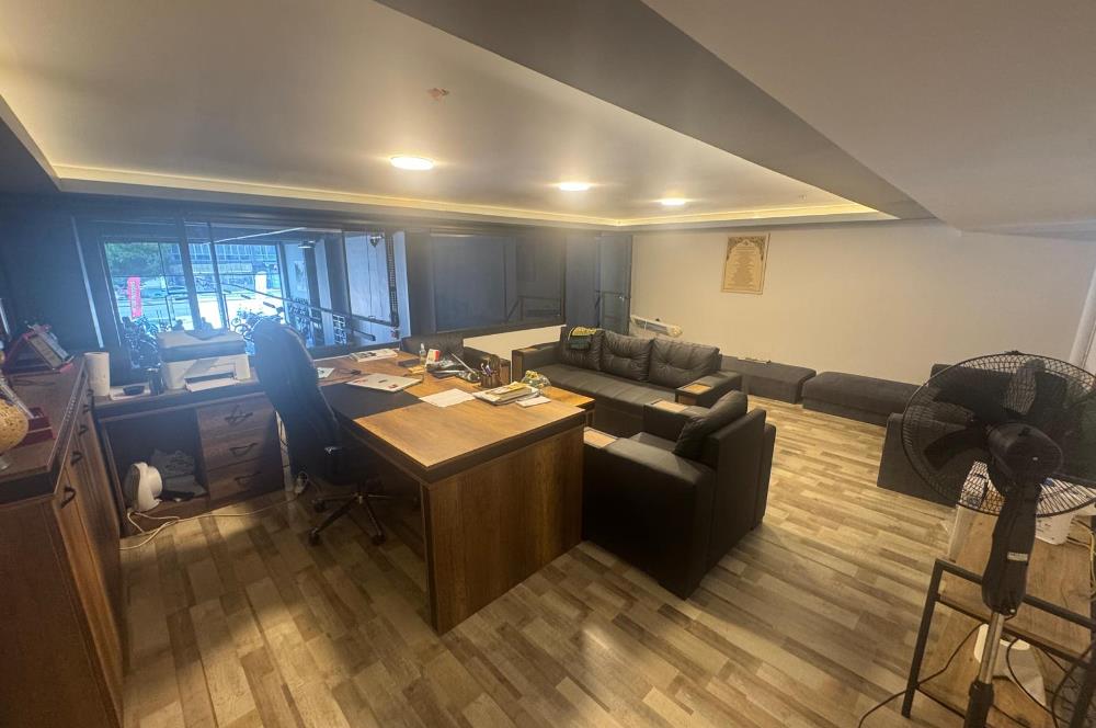 GÖLBAŞI HAYMANA YOLU'NDA İÇİ FULL YAPILI DEVREN KİRALIK 250 m2 DÜKKAN
