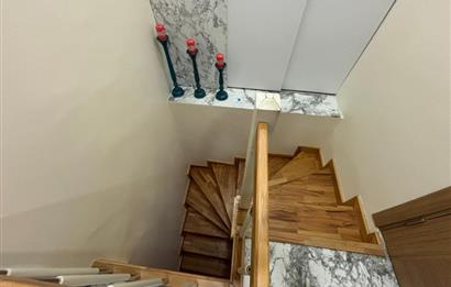 MALTEPE FEYZULLAH MAHALLESİNDE SATILIK 3+2 DUBLEKS DAİRE