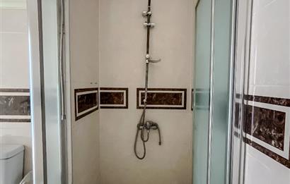 C21 LOCA'DAN SÜTLÜCE'DE SATILIK MEYDANDA GENİŞ 2+0 DAİRE