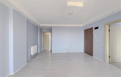 C21 LOCA'DAN SÜTLÜCE'DE SATILIK MEYDANDA GENİŞ 2+0 DAİRE