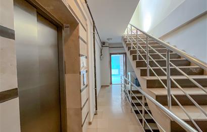 C21 LOCA'DAN SÜTLÜCE'DE SATILIK MEYDANDA GENİŞ 2+0 DAİRE