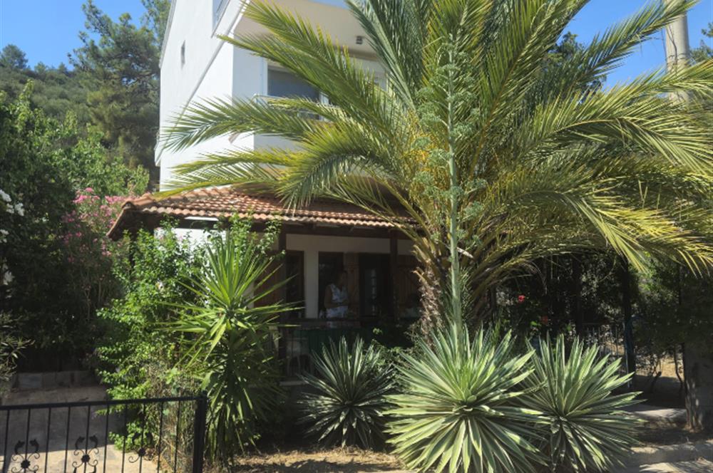 Özdere Çukuraltı'nda Eşsiz Deniz Manzaralı Köşe Villa