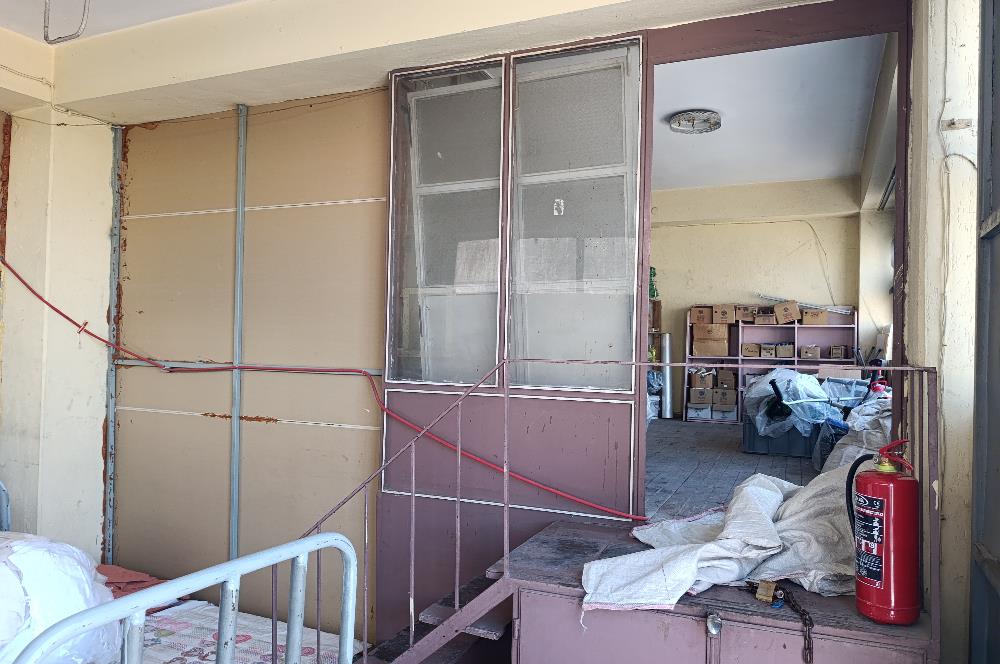 CENTURY21 LOFTDAN 1.SANAYİDE 3 KATLI İŞYERİ SATILIK.