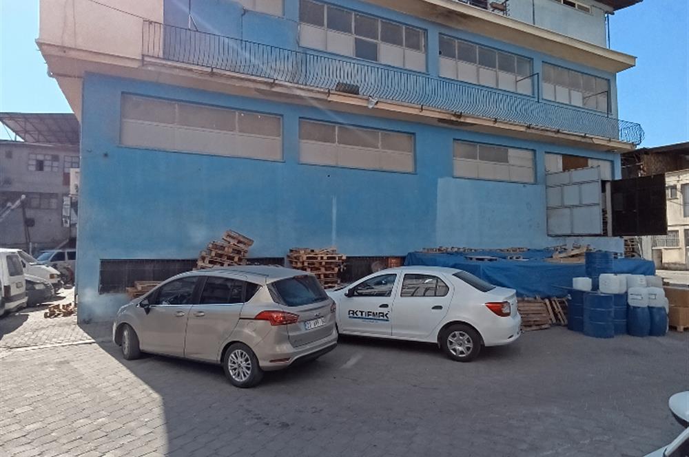 CENTURY21 LOFTDAN 1.SANAYİDE 3 KATLI İŞYERİ SATILIK.