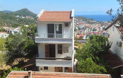 Özdere Çukuraltı'nda Eşsiz Deniz Manzaralı Köşe Villa