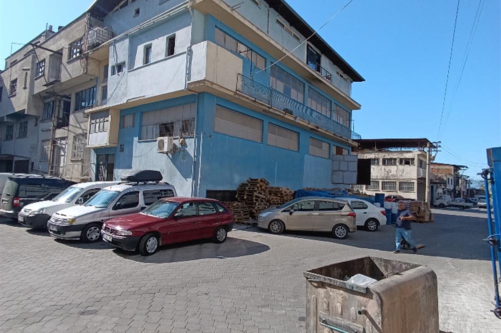 CENTURY21 LOFTDAN 1.SANAYİDE 3 KATLI İŞYERİ SATILIK.