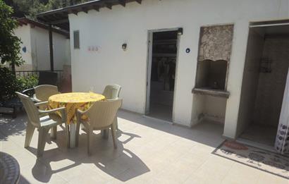 Özdere Çukuraltı'nda Eşsiz Deniz Manzaralı Köşe Villa