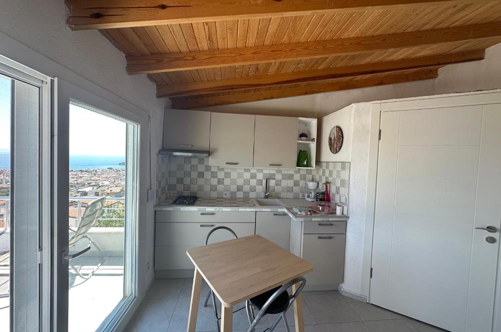 Özdere Çukuraltı'nda Eşsiz Deniz Manzaralı Köşe Villa