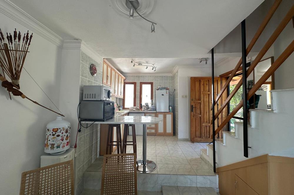 Özdere Çukuraltı'nda Eşsiz Deniz Manzaralı Köşe Villa