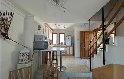 Özdere Çukuraltı'nda Eşsiz Deniz Manzaralı Köşe Villa