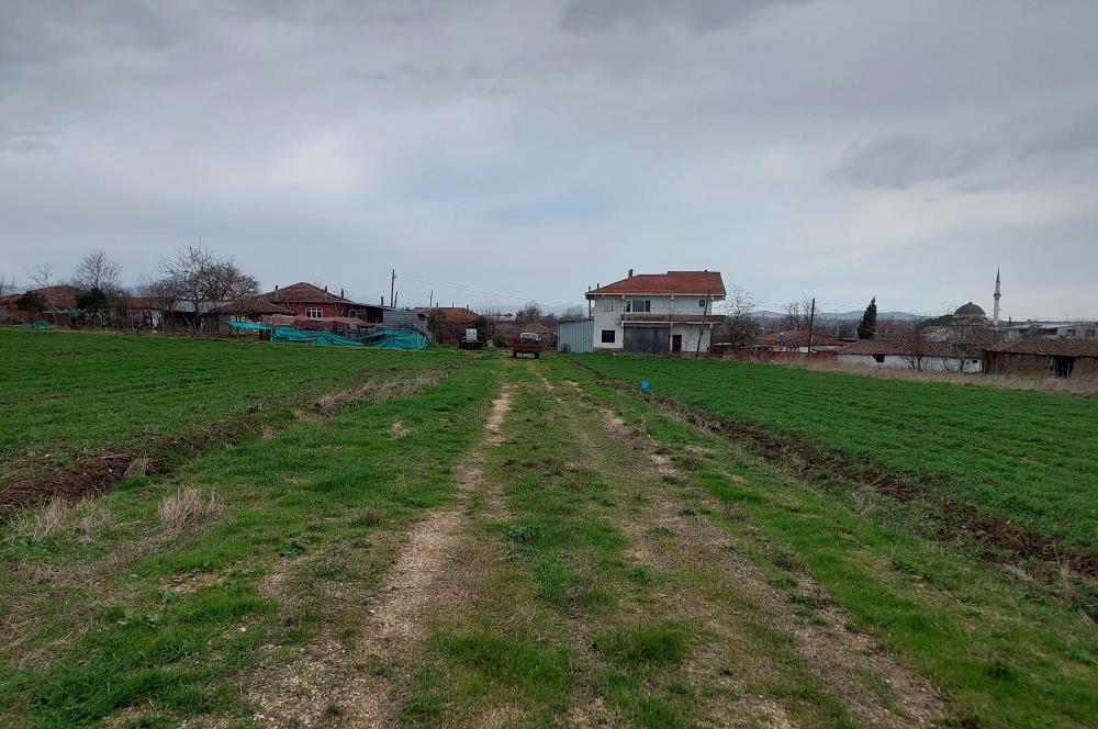 ÇANAKKALE KARACAALİ KÖYÜNDE İMARLI SATILIK ARSA