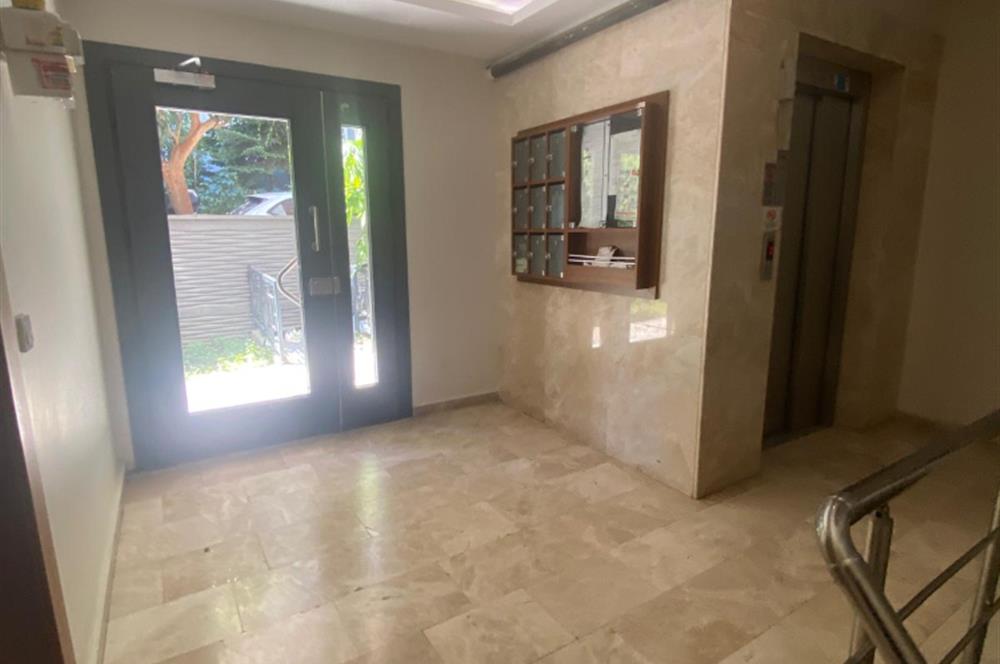 Bostancı iskelesine yakın sıfır 2+1 satılık daire