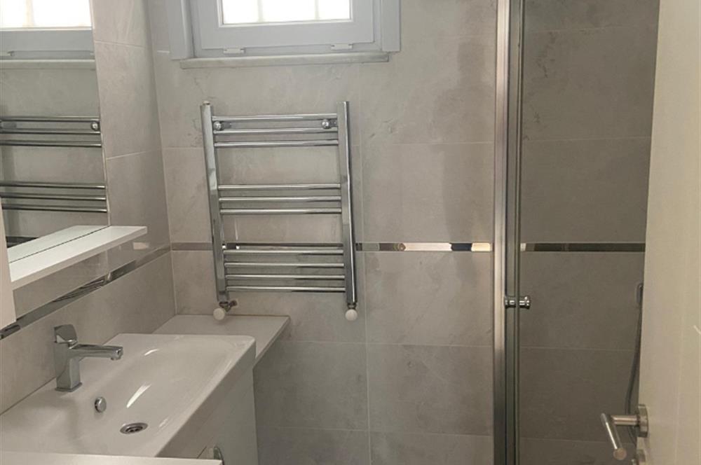 Bostancı iskelesine yakın sıfır 2+1 satılık daire