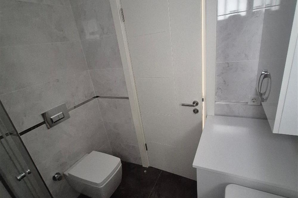 Bostancı iskelesine yakın sıfır 2+1 satılık daire