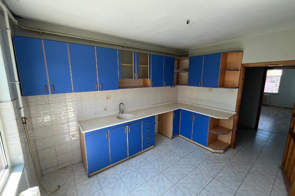 CENTRUY 21 BAL'DAN ADNAN MENDERES MAHALLESİ  KİRALIK 3+1 DAİRE