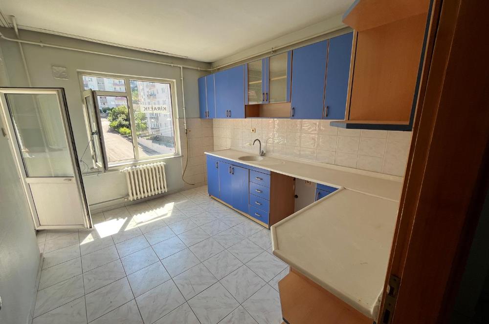 CENTRUY 21 BAL'DAN ADNAN MENDERES MAHALLESİ  KİRALIK 3+1 DAİRE