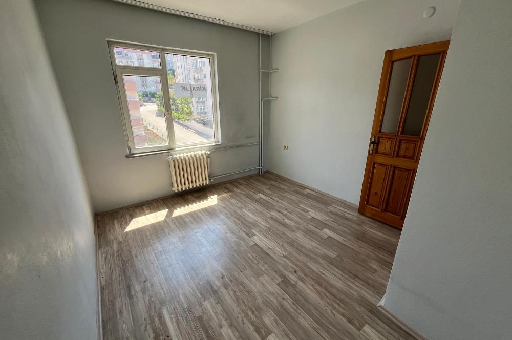 CENTRUY 21 BAL'DAN ADNAN MENDERES MAHALLESİ  KİRALIK 3+1 DAİRE