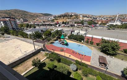 CENTRUY 21 BAL'DAN ADNAN MENDERES MAHALLESİ  KİRALIK 3+1 DAİRE