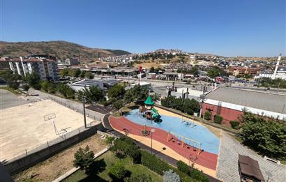 CENTRUY 21 BAL'DAN ADNAN MENDERES MAHALLESİ  KİRALIK 3+1 DAİRE