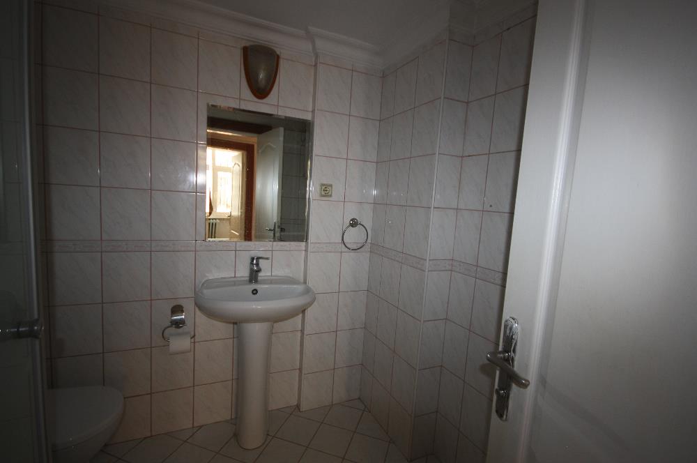 ALTUNİZADE SİTEDE 3+1 KİRALIK DAİRE