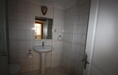 ALTUNİZADE SİTEDE 3+1 KİRALIK DAİRE