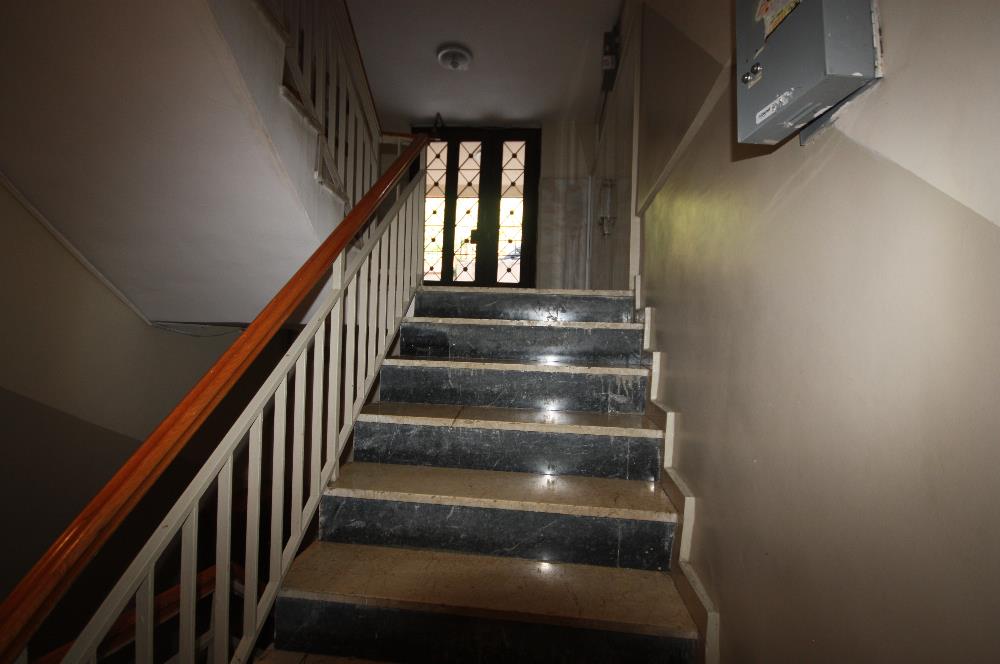 ALTUNİZADE SİTEDE 3+1 KİRALIK DAİRE