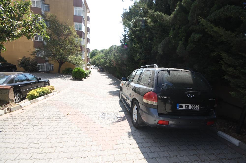 ALTUNİZADE SİTEDE 3+1 KİRALIK DAİRE