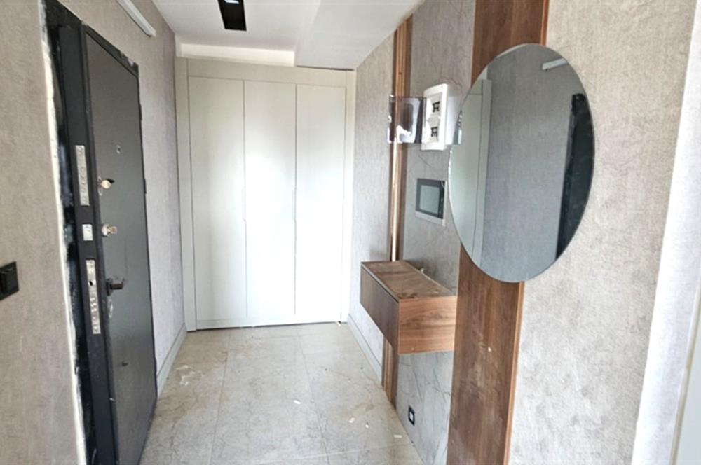 C21 ORJİNDEN SATILIK LÜKS 2+1 DAİRE (SİTE İÇERSİNDE)