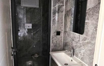 C21 ORJİNDEN SATILIK LÜKS 2+1 DAİRE (SİTE İÇERSİNDE)
