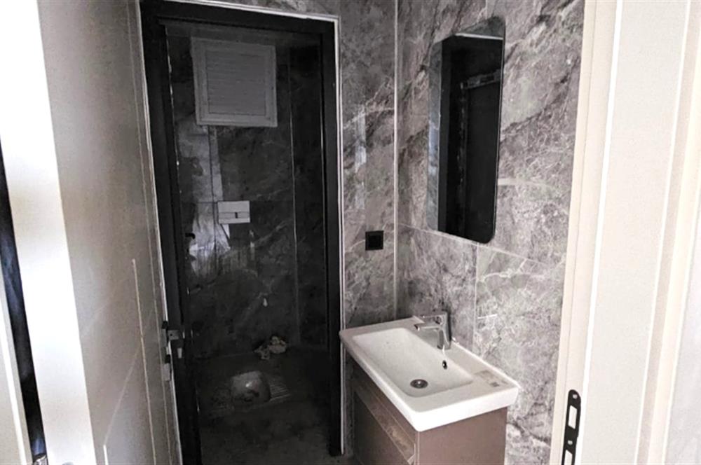 C21 ORJİNDEN SATILIK LÜKS 2+1 DAİRE (SİTE İÇERSİNDE)