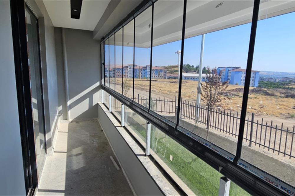 C21 ORJİNDEN SATILIK LÜKS 2+1 DAİRE (SİTE İÇERSİNDE)