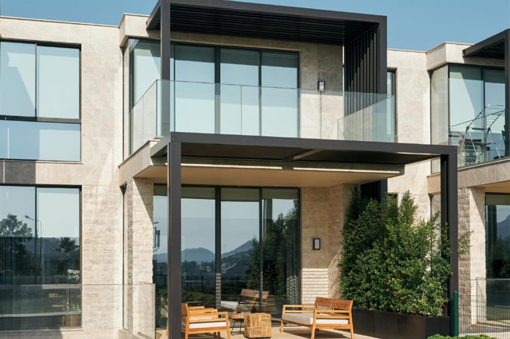 Bodrum Adres Yalıkavak'da Denize Sıfır Sitede 3+1 Residence