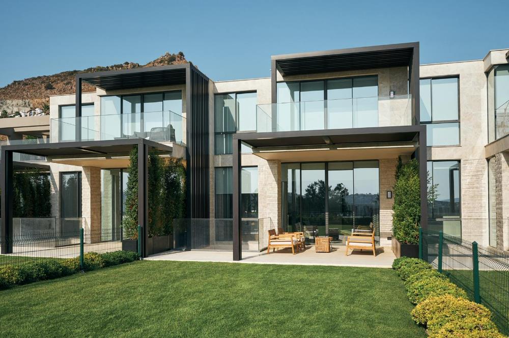 Bodrum Adres Yalıkavak'da Denize Sıfır Sitede 3+1 Residence
