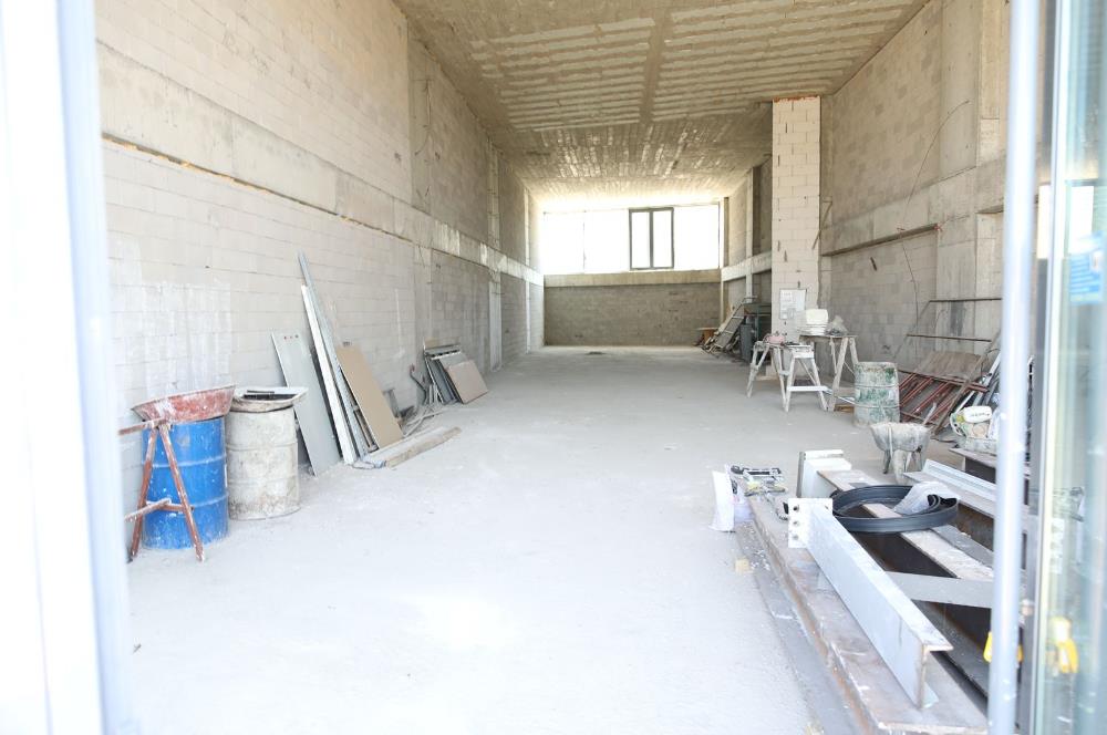Beytepe Beyler Caddesinde Beyler İş Merkezinde geniş kullanım alanlı son kiralık dükkan/mağaza 
