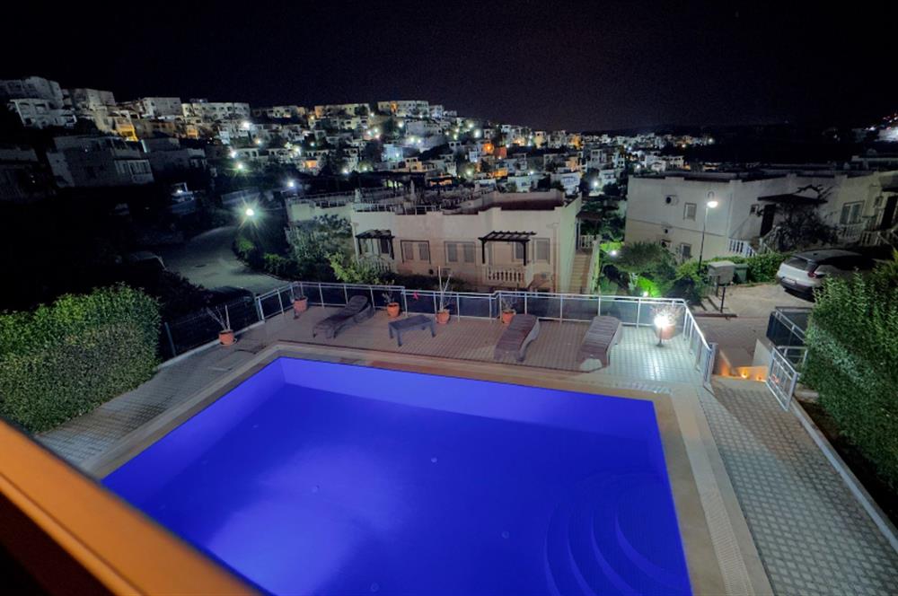 C21 ROOF'DAN BOĞAZİÇİ ADABÜKÜ TURQUOISE HAVUZLU SATILIK VİLLA