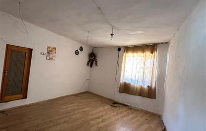 670m2 Arsa İçerisinde Çok Amaçlı Kullanım Alanı !