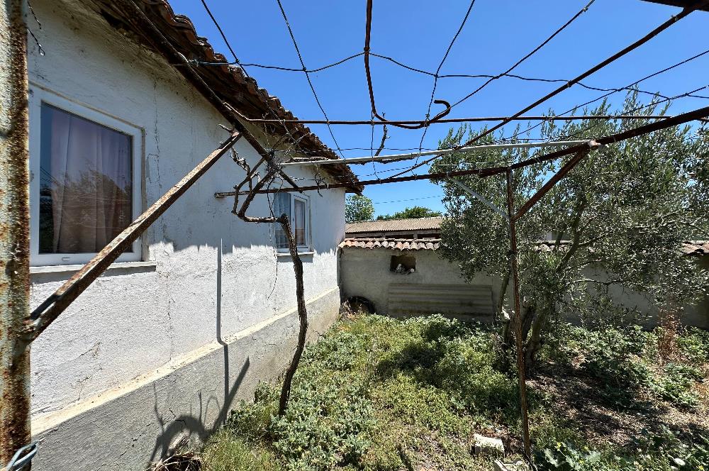 670m2 Arsa İçerisinde Çok Amaçlı Kullanım Alanı !