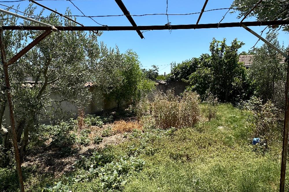 670m2 Arsa İçerisinde Çok Amaçlı Kullanım Alanı !