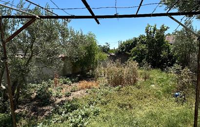 670m2 Arsa İçerisinde Çok Amaçlı Kullanım Alanı !
