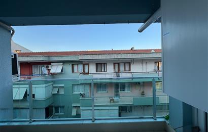 Karşıyaka Şemikler Meydan Yakını Satılık 2+1 Masrafsız Daire