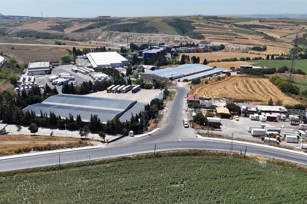 HADIMKÖY ÖMERLİ'DE 5000M2 TEK KAT DÜZ GİRİŞLİ BOŞ DEPO-İMALATHANE