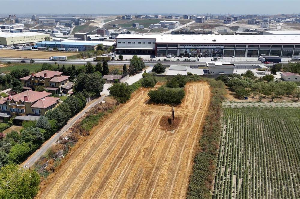 HADIMKÖY ÖMERLİ'DE 5000M2 TEK KAT DÜZ GİRİŞLİ BOŞ DEPO-İMALATHANE