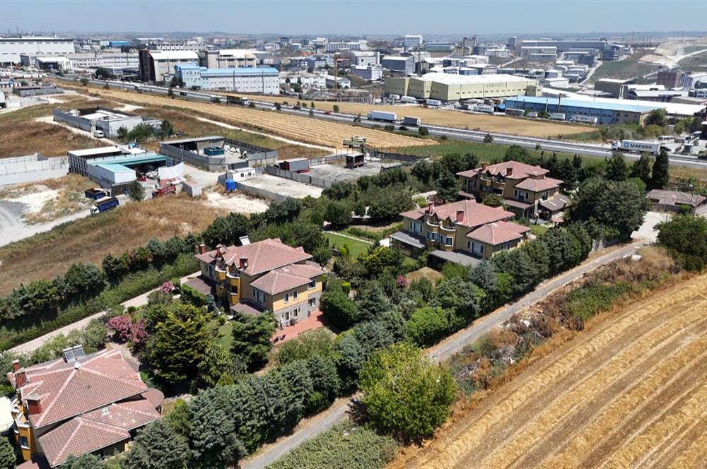 HADIMKÖY ÖMERLİ'DE 5000M2 TEK KAT DÜZ GİRİŞLİ BOŞ DEPO-İMALATHANE