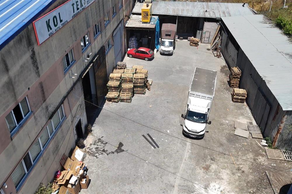 HADIMKÖY ÖMERLİ'DE 1800M2 KAMYON GİRİŞLİ BOŞ DEPO-İMALATHANE