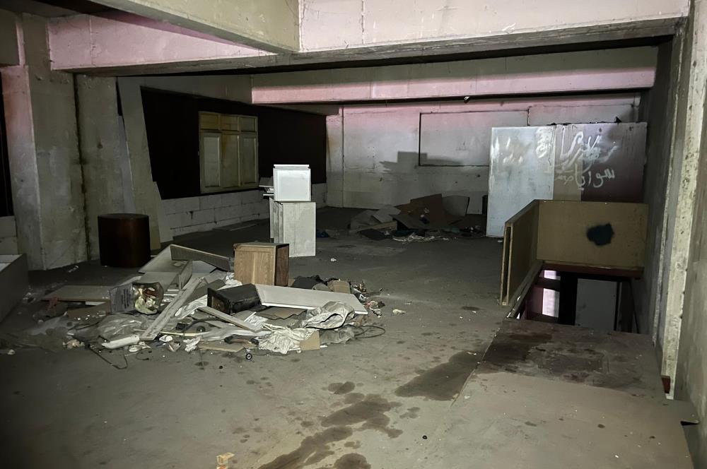 HADIMKÖY ÖMERLİ'DE 1800M2 KAMYON GİRİŞLİ BOŞ DEPO-İMALATHANE